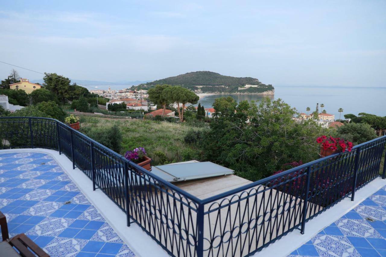 Gli Archi Sul Mare Bed & Breakfast Gaeta Eksteriør bilde