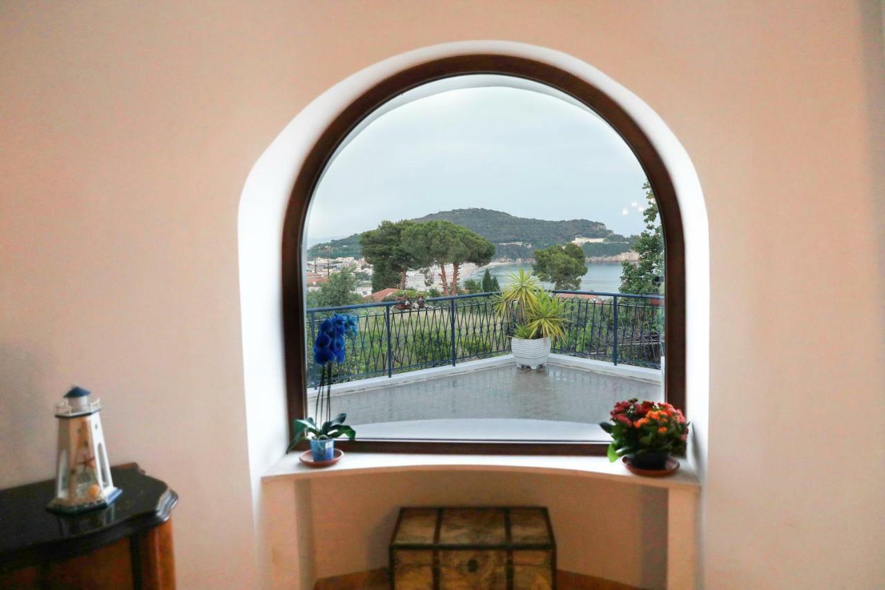 Gli Archi Sul Mare Bed & Breakfast Gaeta Eksteriør bilde